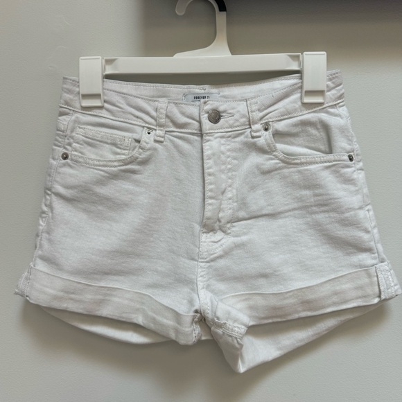 Forever21 Premium White Jean Cuffed Shorts Size 27 - Picture 1 of 6